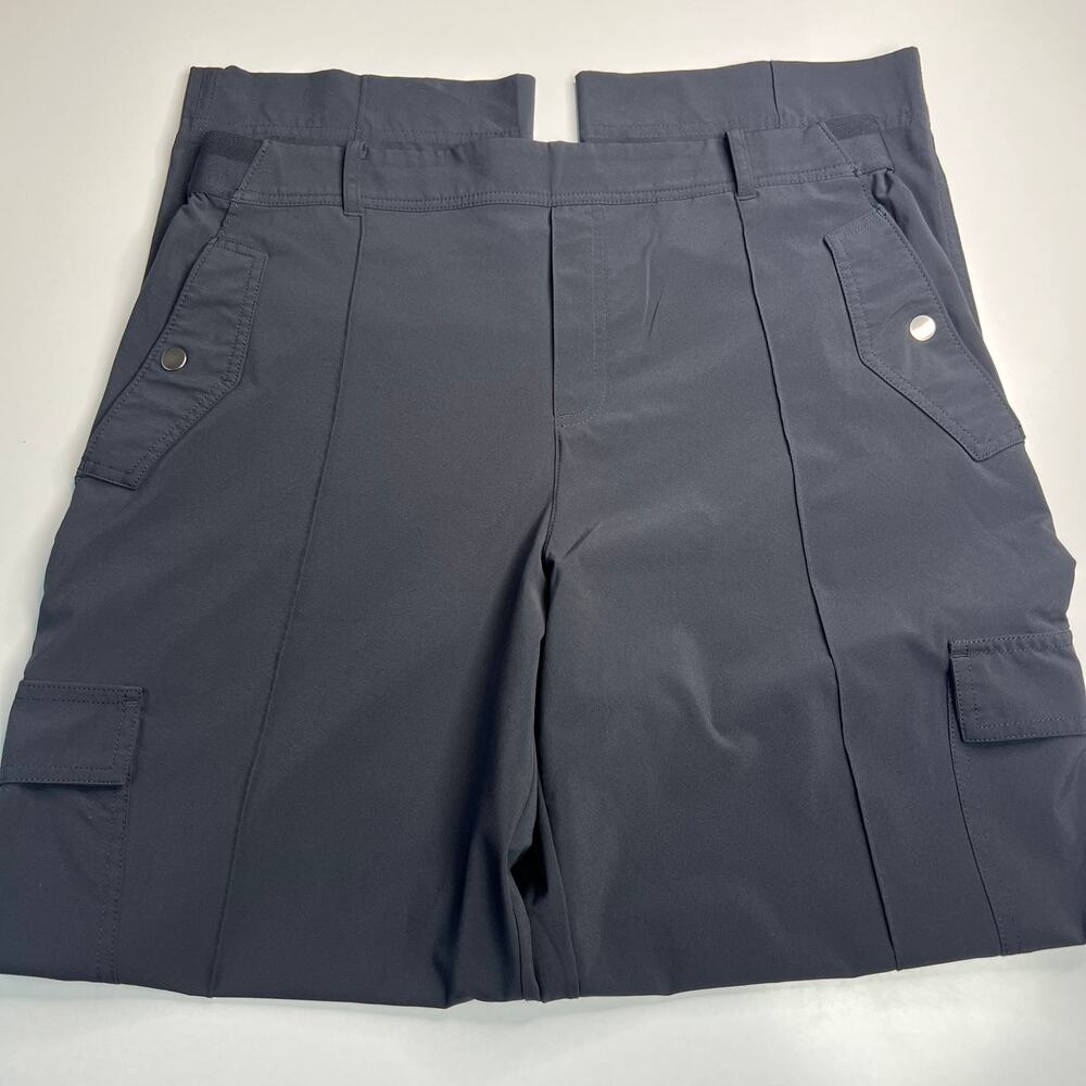 Athleta Women's Cargo Pull-on Black Athletic Pants Straight Let Casual Size 16 - Picture 8 of 9